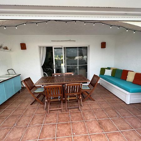 Sunny Villa In The Marina - Excellent Water Views Jolly Harbour Экстерьер фото